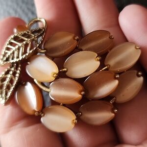 VTG Lisner Gold and Brown Leaf Brooch